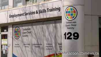 Saskatoon newcomer agencies team up to hold vaccine clinics