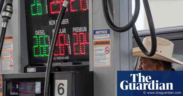 Colonial pipeline reaching full capacity after cyberattack, Biden says