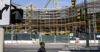 A Soaring Arts Scene in Los Angeles Confronts a Changing Landscape - The New York Times