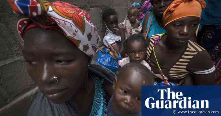 Contractors accused of rescuing white workers first after Mozambique attack