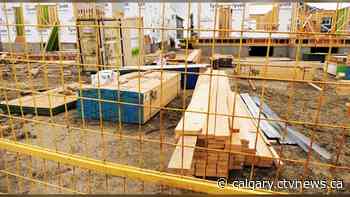 Soaring lumber prices affecting Calgary home renovations, thefts on the rise - CTV Toronto