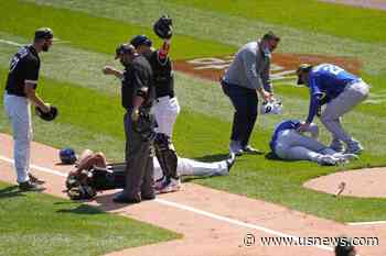 Abreu, Dozier Hurt in Collision, Leave White Sox-Royals Game