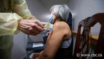 Delayed second Pfizer-BioNTech shot produces more antibodies, U.K. study says