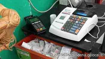 Modena Via Pelusia, tentato furto nella salumeria islamica Ladri sorpresi dai titolari - La Gazzetta di Modena