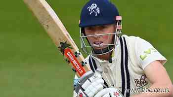 County Championship: Jack Leaning and Zak Crawley help Kent frustrate Sussex