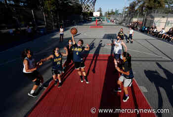 These San Jose high schools moved basketball and volleyball outdoors over COVID. How’s it working? - The Mercury News