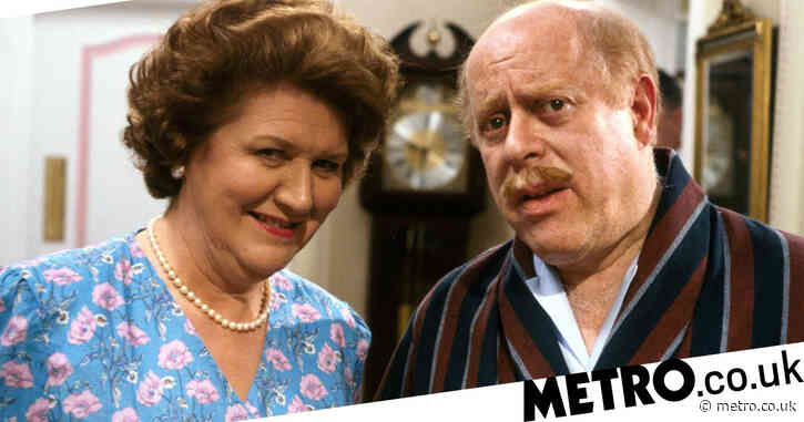 Keeping Up Appearances hit with content warning over offensive language