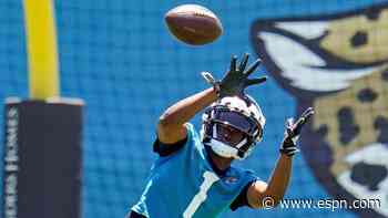 Meyer, Jags envision rookie Etienne as a 'hybrid'