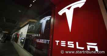 Crash victim had posted videos riding in Tesla on Autopilot