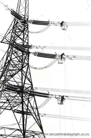 East Lancashire power workers tightrope act among pylons