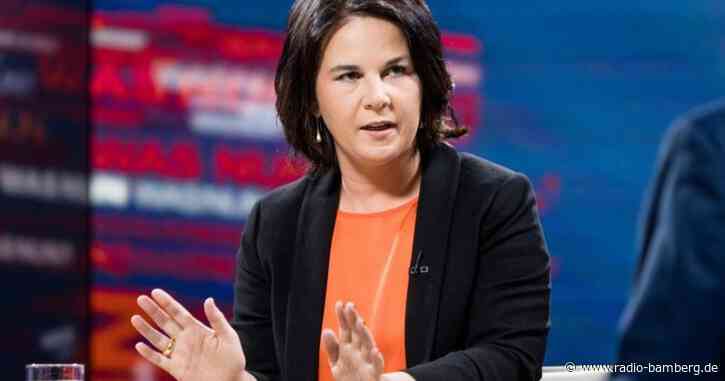 Baerbock will Aus für Kurzstreckenflüge – Industrie wütend