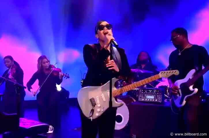 9 Memorable Moments From Clive Davis’ Grammy Museum Benefit With Elton John, H.E.R. & More