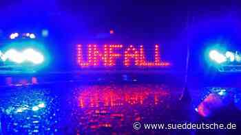 25-Jährige gerät ins Schleudern: Schwer verletzt - Süddeutsche Zeitung