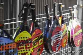 Op grote vraag: gemeente legt twee padelterreinen aan