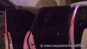 Houston police searching for suspects who shot into car with 3 children inside - Houston Chronicle