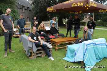 Gemeente weigert vergunningen voor pop-upbars en daar zijn ze bij jeugdhuis Kadans niet zo gelukkig mee