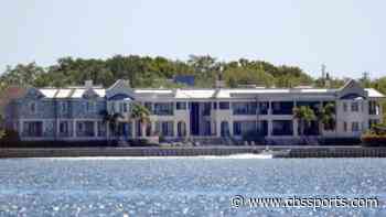 Derek Jeter sells his Tampa home, which Tom Brady was renting, for $22.5M
