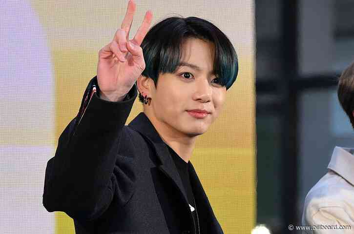 BTS’ Jungkook Credits Ariana Grande With Inspiring Him to ‘Develop & Continue to Grow’ As an Artist