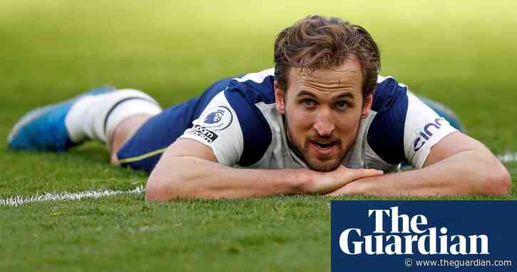 Tottenham left reeling after Harry Kane tells club he wants to leave this summer