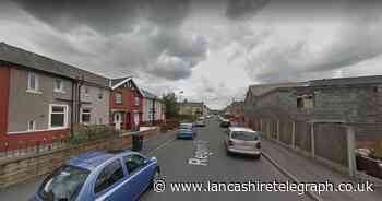 Police chase 3 men through back alleys in Nelson before arresting one over drugs and knife offences