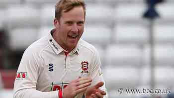 County Championship: Essex bounce back with innings victory against Derbyshire