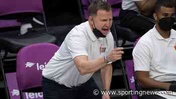 Wizards' Scott Brooks pokes fun at LeBron James with play-in tournament comments - Sporting News