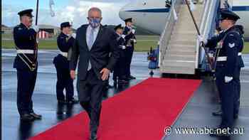 Why did Scott Morrison get red-carpet treatment on airbase visit when previous prime ministers didn't? - ABC News
