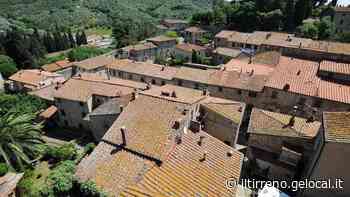 «Ok la segnaletica ma ora via l’erba dalle vie del borgo» - Il Tirreno