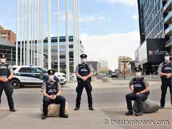 Saskatoon police roll out unarmed alternative response officers