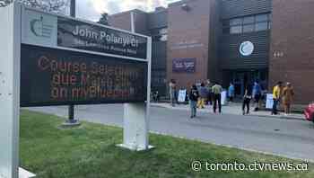 Hundreds line up as pop-up clinics offer COVID-19 vaccines to children aged 12 and over