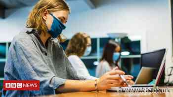 Universities keeping lectures online into autumn term