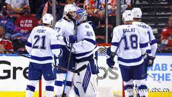 Lightning look to put Panthers away at home after taking Game 2