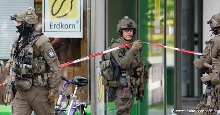 Zwei Tote nach Schüssen in Dänischenhagen – Täter flüchtig