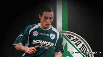 Morto il calciatore Filippo Viscido: trovato impiccato nel garage. Era fermo per il Covid - IL GIORNO