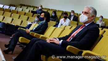 Santander und Unicredit-Chef streiten um Millionengehalt vor Gericht