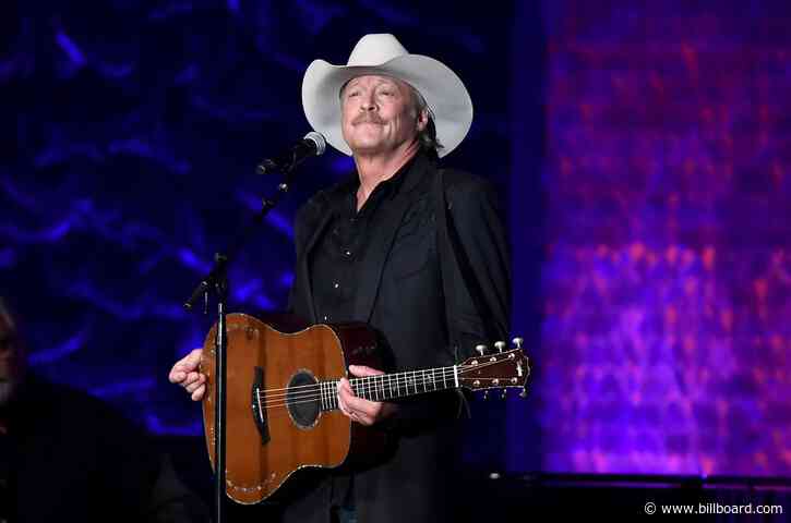 Country Artists Begin Flooding the Concert Pipeline