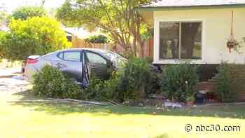 Alleged drunk driver slams into northwest Fresno home after hit-and-run crash