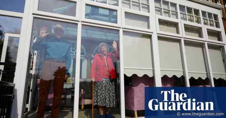 Covid isolation rule for care homes is ‘false imprisonment risk’