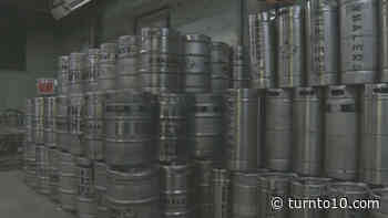 Whalers Brewing Company to give away 800 kegs to Rhode Island restaurants and bars - WJAR