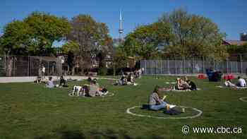 Toronto officials hold COVID-19 update as city sees 524 new cases