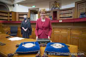 Nicola Sturgeon sworn in as First Minister of Scotland - Barrhead News