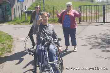 Nieuwe vereniging voor mensen met handicap start met Disneywandeling - Het Nieuwsblad