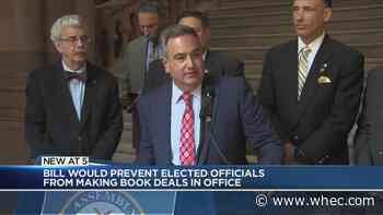 State GOP lawmakers pushing bill that would bar book deals while in office