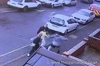 Watch shocking video of muggers attacking teenage girls on Bolton street - This Is Lancashire