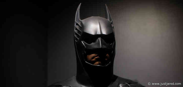 'Batgirl' Movie Finds Its Directors!
