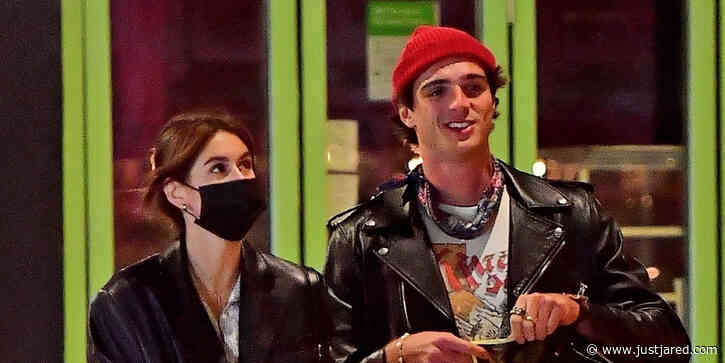 Kaia Gerber & Jacob Elordi Take Late Night Walk Together in NYC