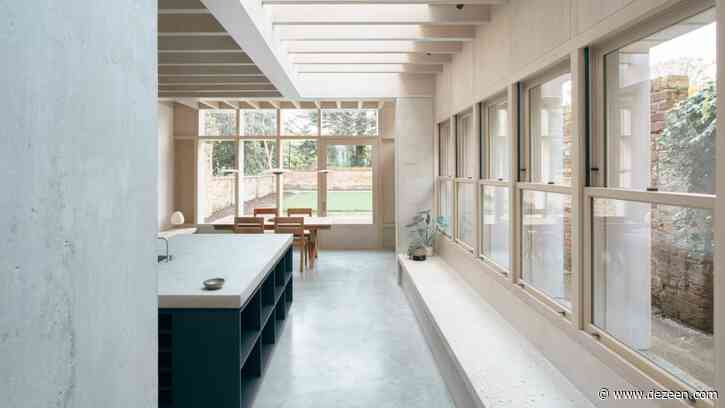 Sunken concrete floor expands Victorian terrace house in London