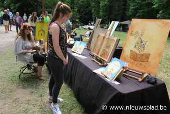 Kunst- en brocantemarkt als testevenement: 500 aanwezigen en geen drank of voeding
