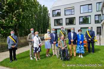 Eeuweling Jules in de bloemetjes gezet