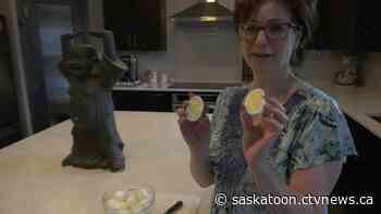 Saskatoon woman says she cracked three dozen double-yolk eggs in a row